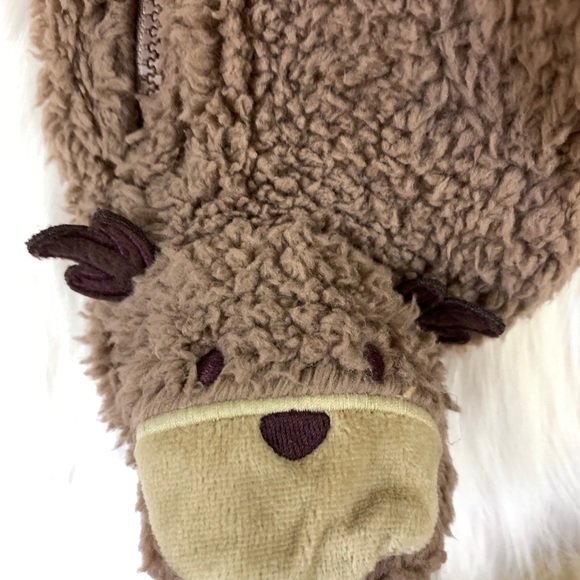 Sherpa reindeer onesie with antlers and hood - Picture 4 of 7